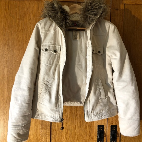 BB Dakota Jackets & Blazers - BB Dakota Off White Jacket With Hood